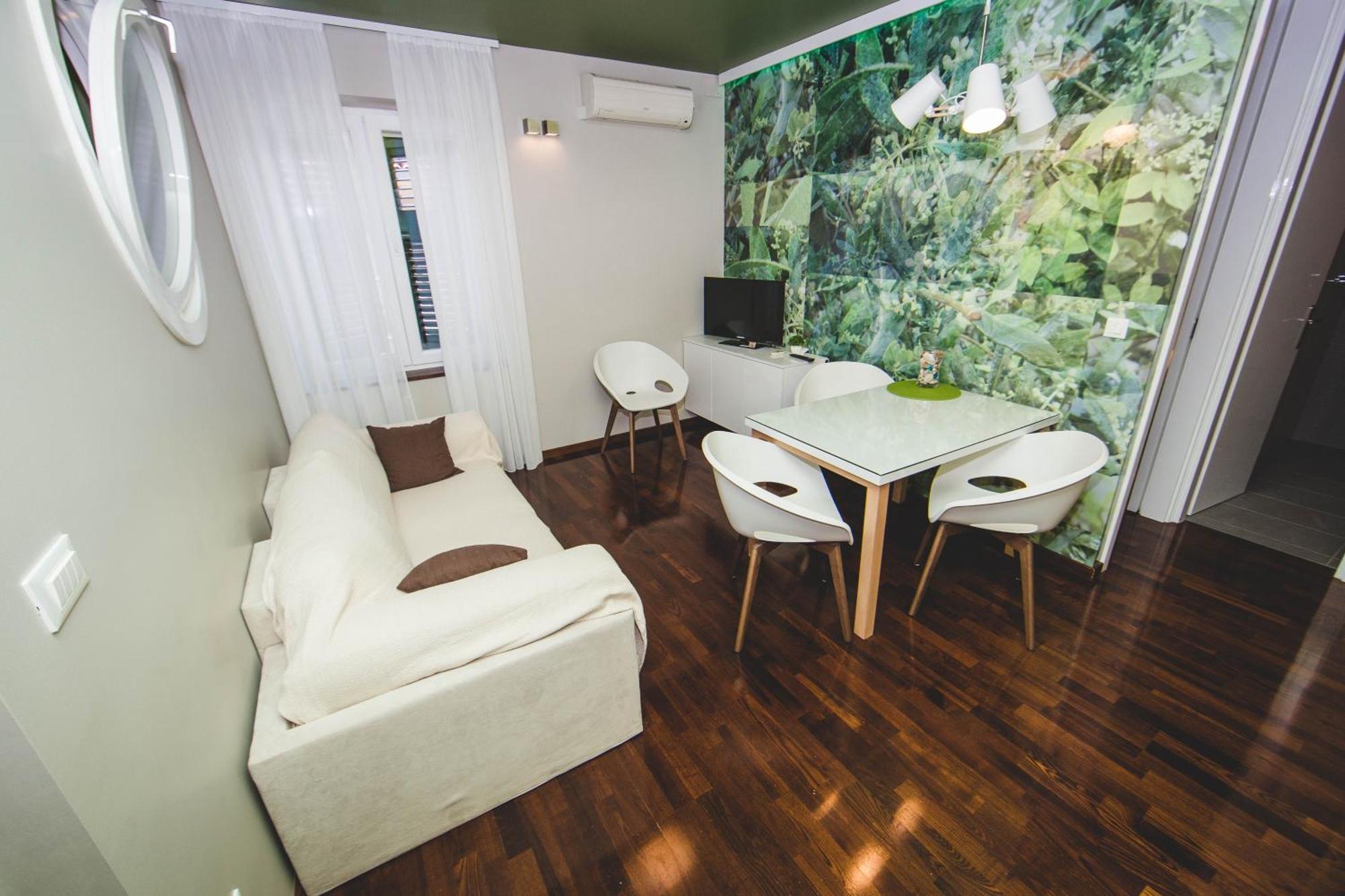 Luxury Rooms And Apartment Silente Bacvice スプリト エクステリア 写真