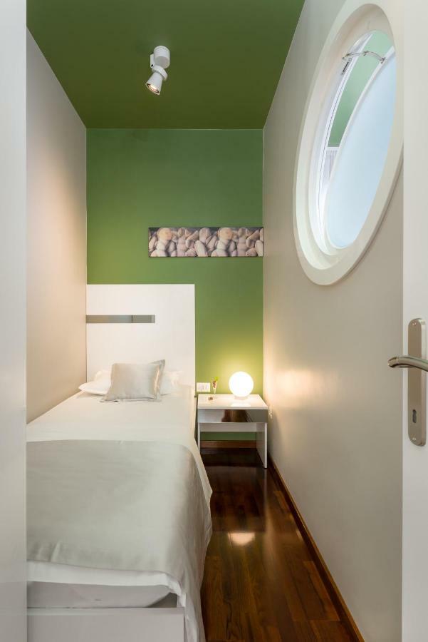 Luxury Rooms And Apartment Silente Bacvice スプリト エクステリア 写真
